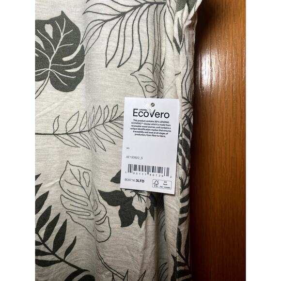 Amazon Essentials - Beige & Green Leaf Pattern Dress - XS - Picture 9 of 12